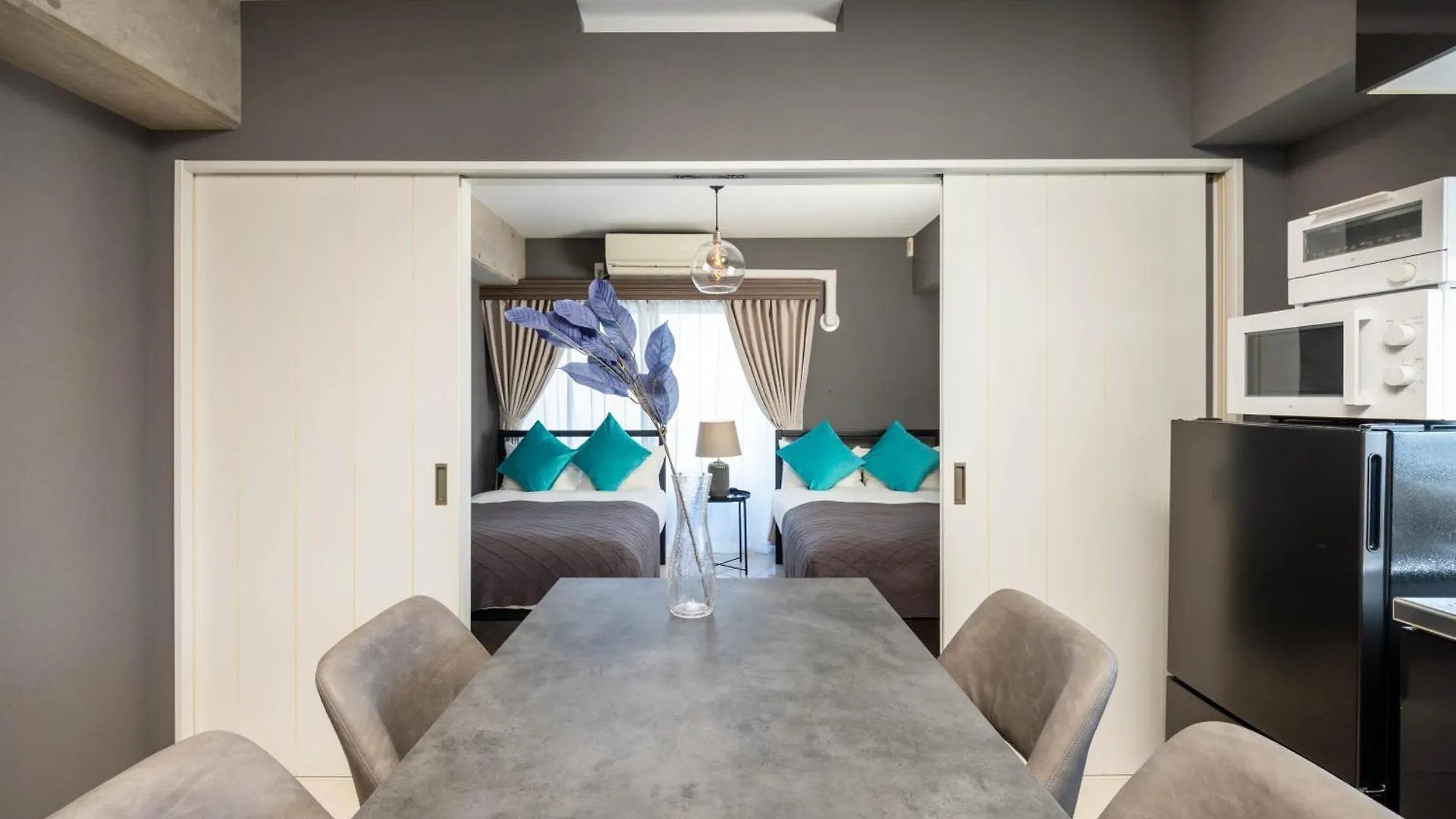 Ｍｅｌｌ－Ｔｈｅａｔｅｒ Ｒｅｓｏｒｔ Apartment Osaka