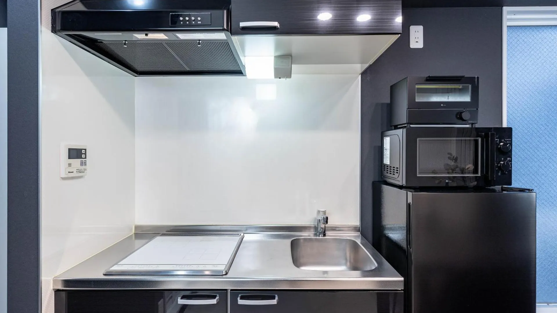 Ｍｅｌｌ－Ｔｈｅａｔｅｒ Ｒｅｓｏｒｔ Apartment Osaka