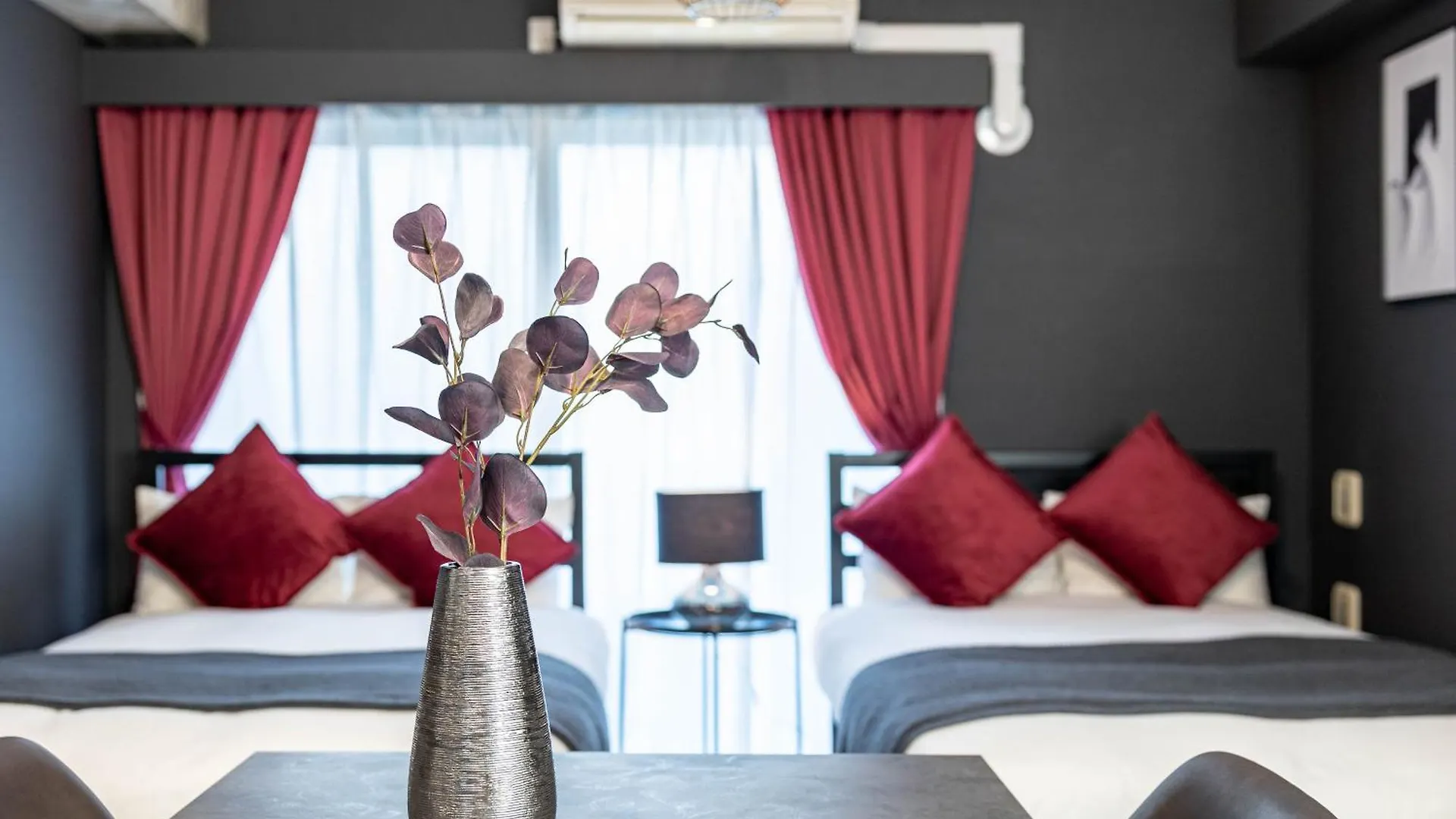 Ｍｅｌｌ－Ｔｈｅａｔｅｒ Ｒｅｓｏｒｔ Apartment Osaka
